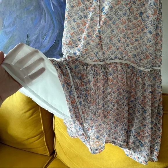 Frank and Oak floral maxi dress - Picture 5 of 5